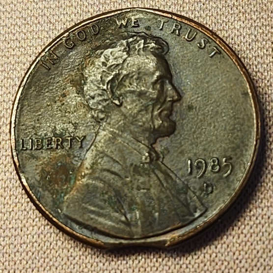 1985-D-Lincoln-Cent-Clipped-Planchet-Or-Damaged-Coin